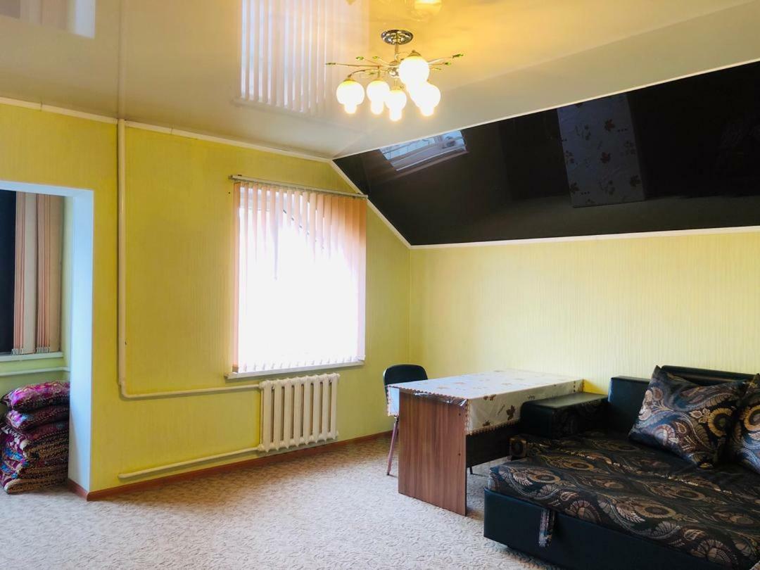 Mukarama-Apa Hostel Bishkek Room photo